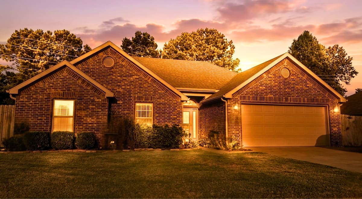 Oakley Street House exterior and front entry