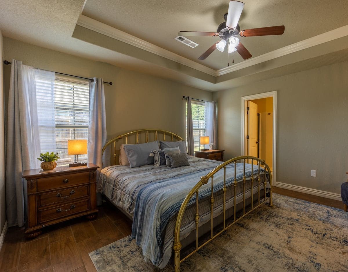 Pea Ridge primary bedroom with king bed